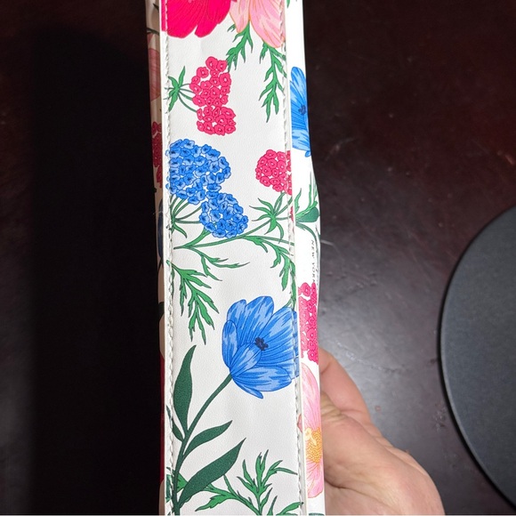 kate spade Floral Zip Pencil case in Cream with Pink & Blue Blooms - Picture 2 of 3